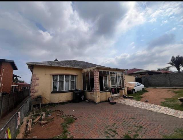 15 BEDROOM HOUSE FOR SALE IN HADDON